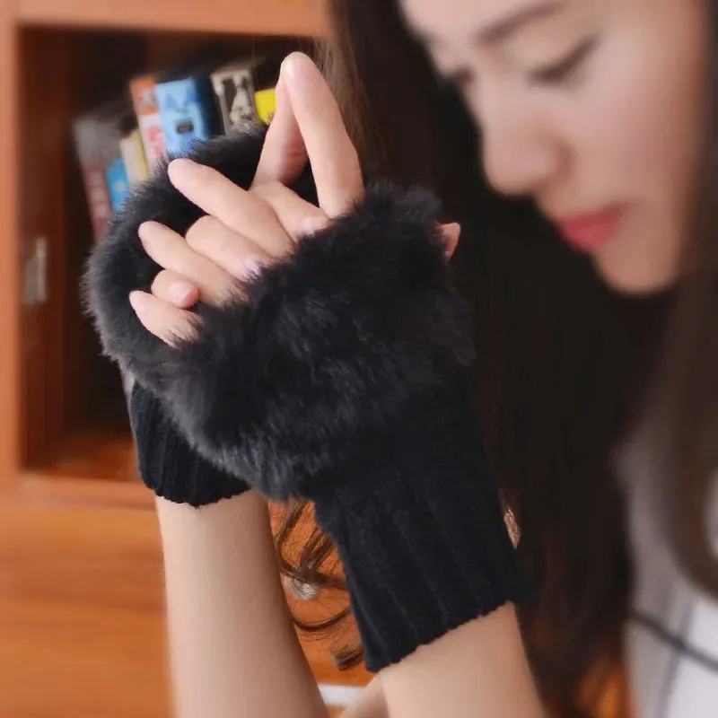 Women's Winter Knitted Wool Half-Finger Gloves - Plush