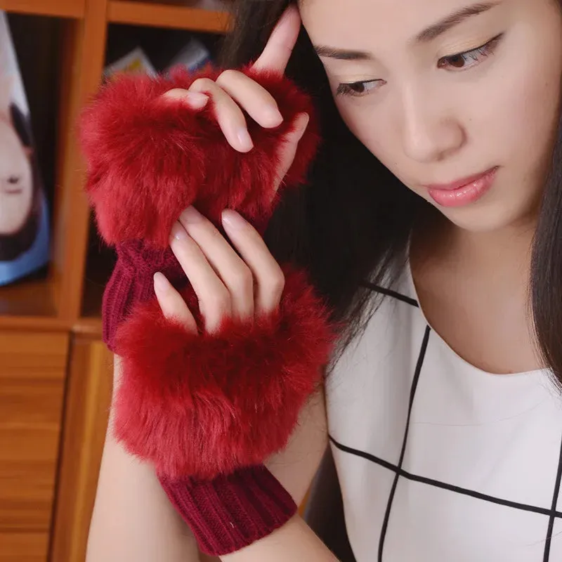 Women's Winter Knitted Wool Half-Finger Gloves - Plush